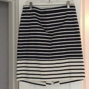 J. Crew Pencil Skirt Striped in navy & white